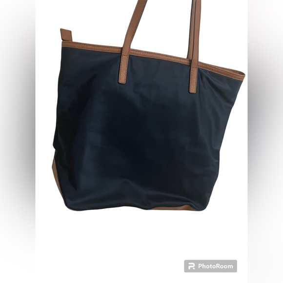 🌟EUC! MICHAEL KORS ~ Kempton ~ Nylon Satchel Tote In Navy & Brown - Picture 2 of 6